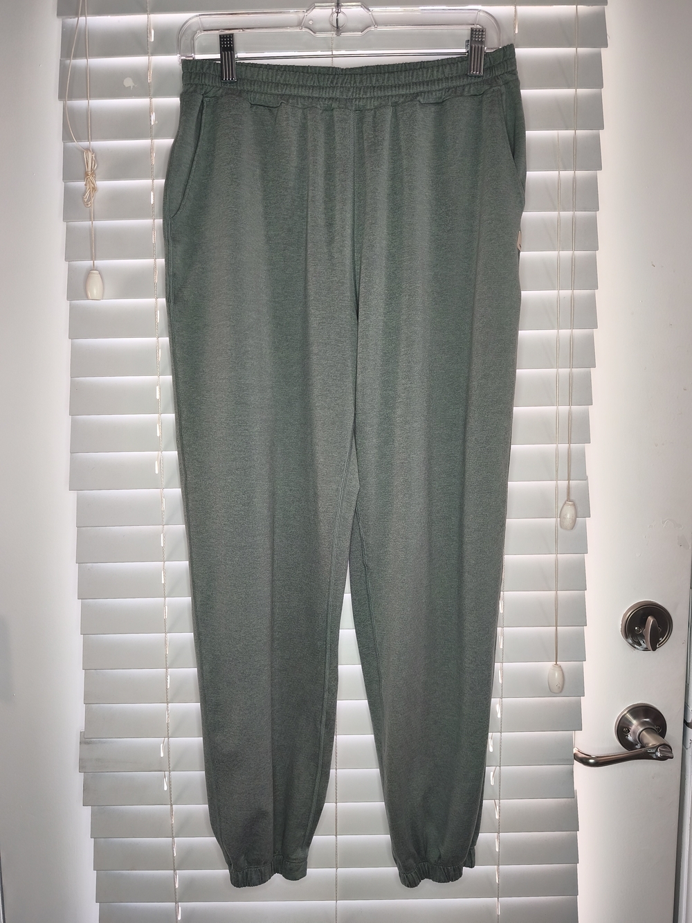 Vuori Boyfriend Jogger Womens S Green DreamKnit Sweatpants Lounge Pants Size S